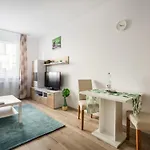 Bpr Brody Street Apartment *